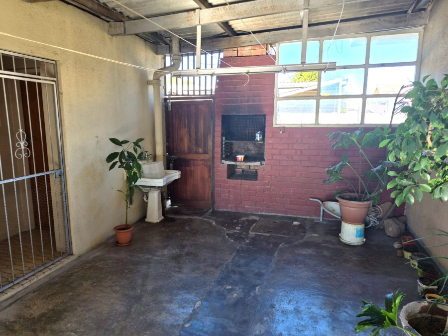 3 Bedroom Property for Sale in Klipdam Western Cape